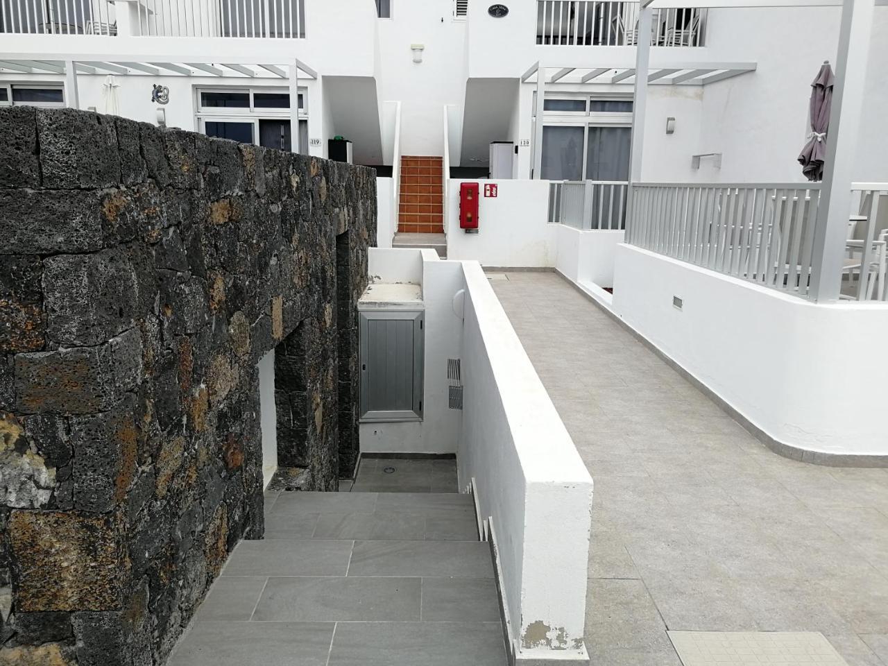 Los Gracioseros Puerto del Carmen  Exterior photo